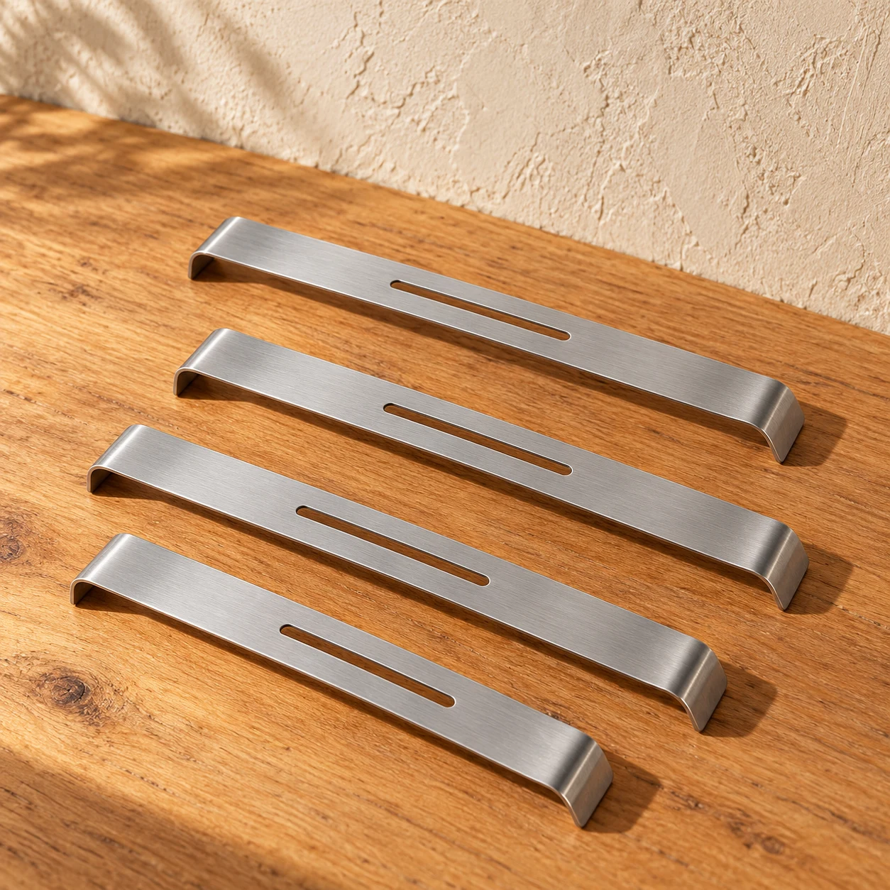 Wick Centering Bars